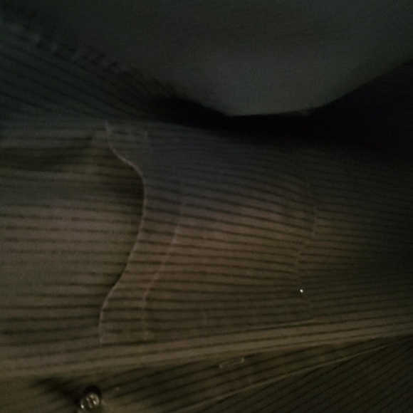 17 1/2 34/35 Fitted Satin Stripe Van Heusen Button up - Picture 5 of 6